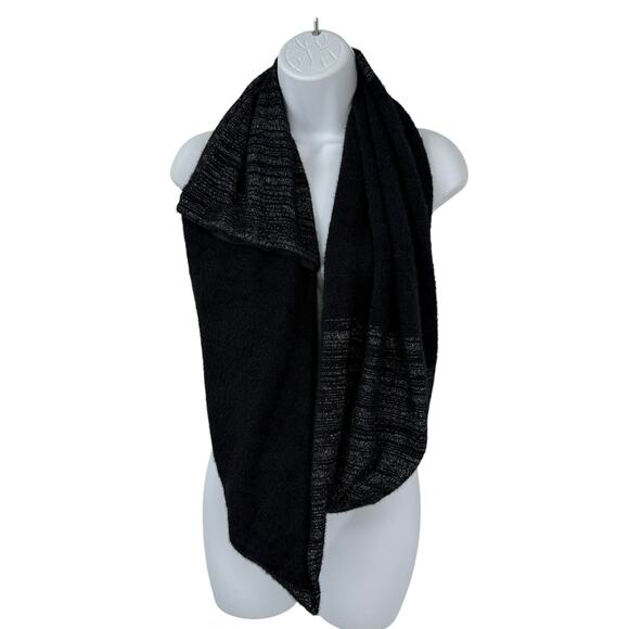 Stella & Dot Kaci Versatile 2-in-1 Scarf Wrap Knit Soft Black Metallic - Picture 2 of 10
